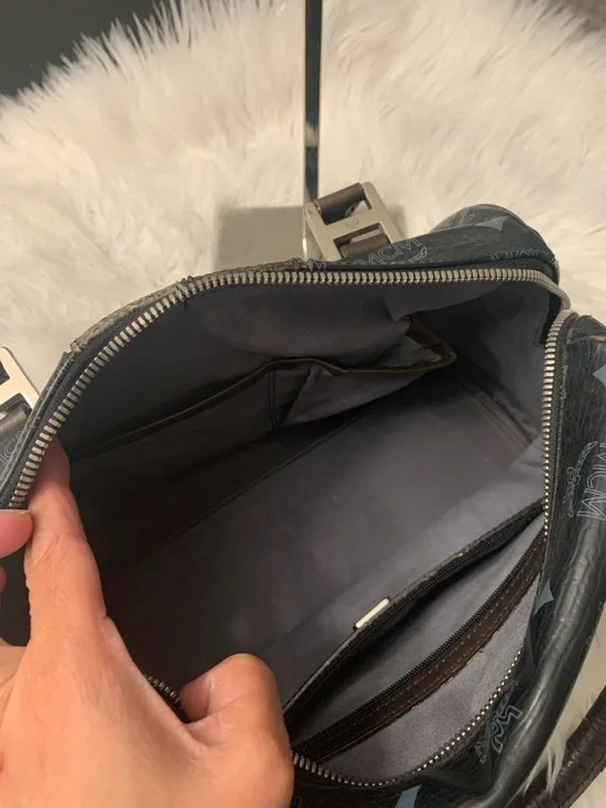 MCM Black Leather Satchel with Metallic Lion Graphic - Picture 11 of 11